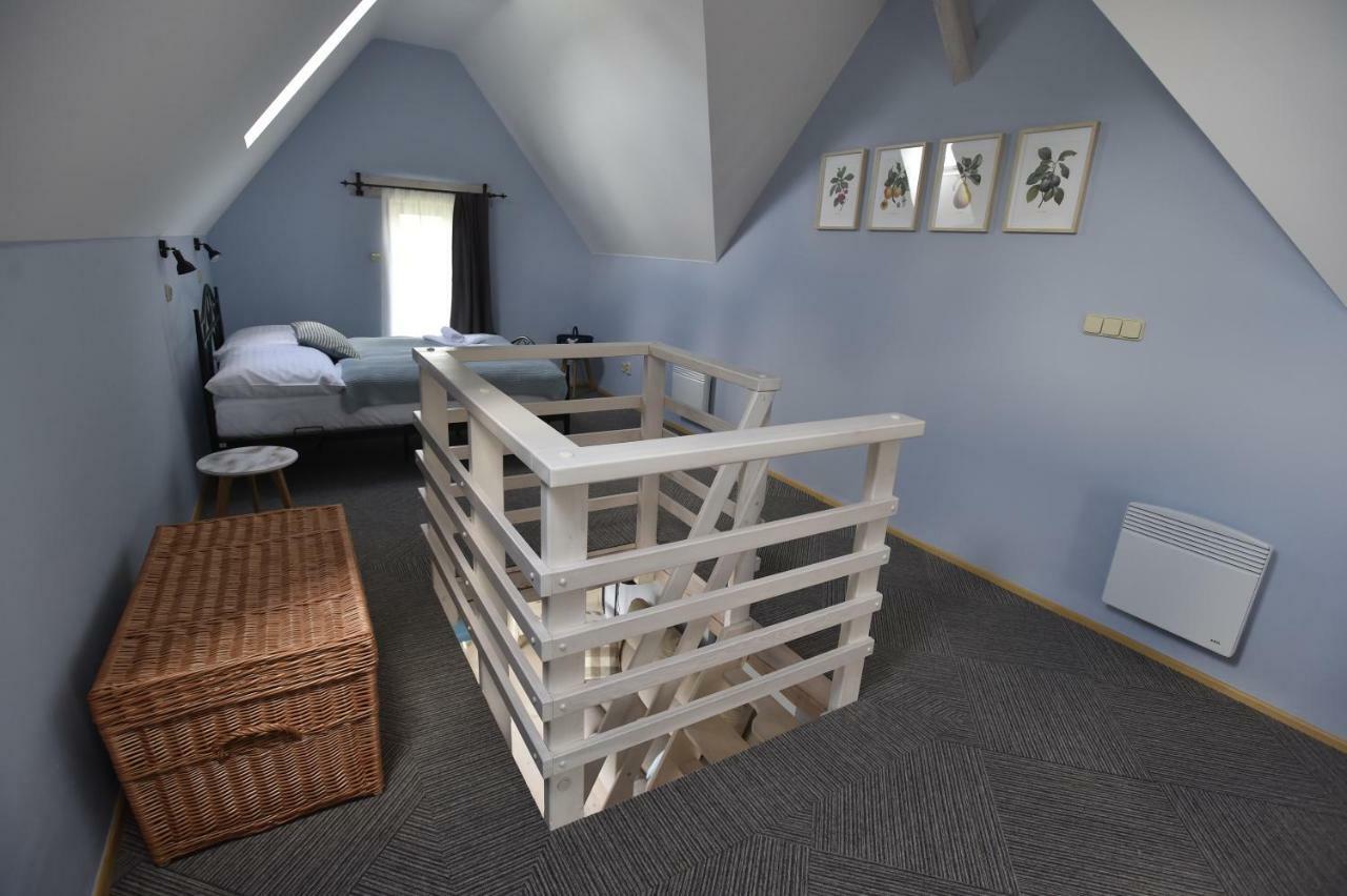 Penzion Dobré časy Valtice Extérieur photo
