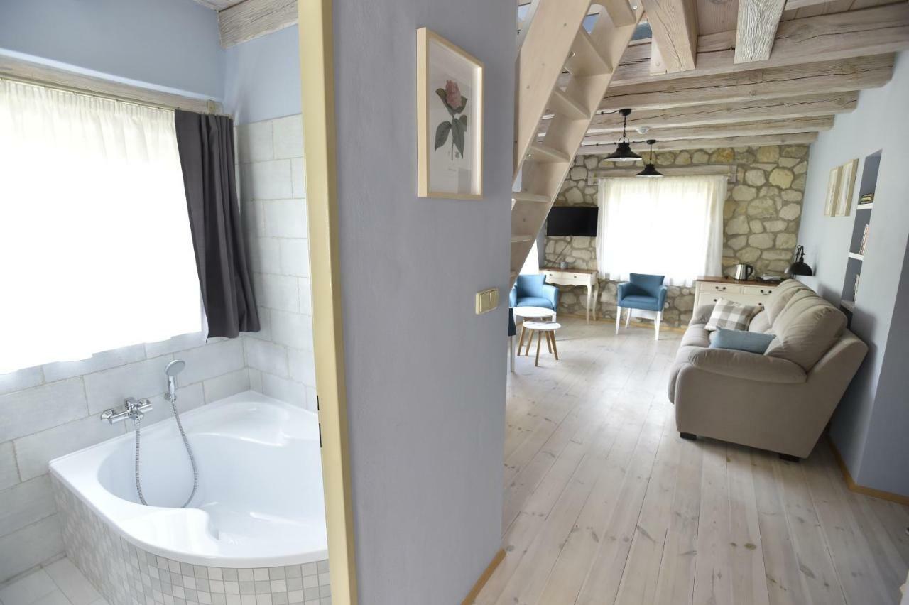 Penzion Dobré časy Valtice Extérieur photo