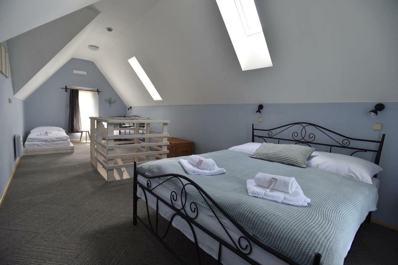 Penzion Dobré časy Valtice Extérieur photo