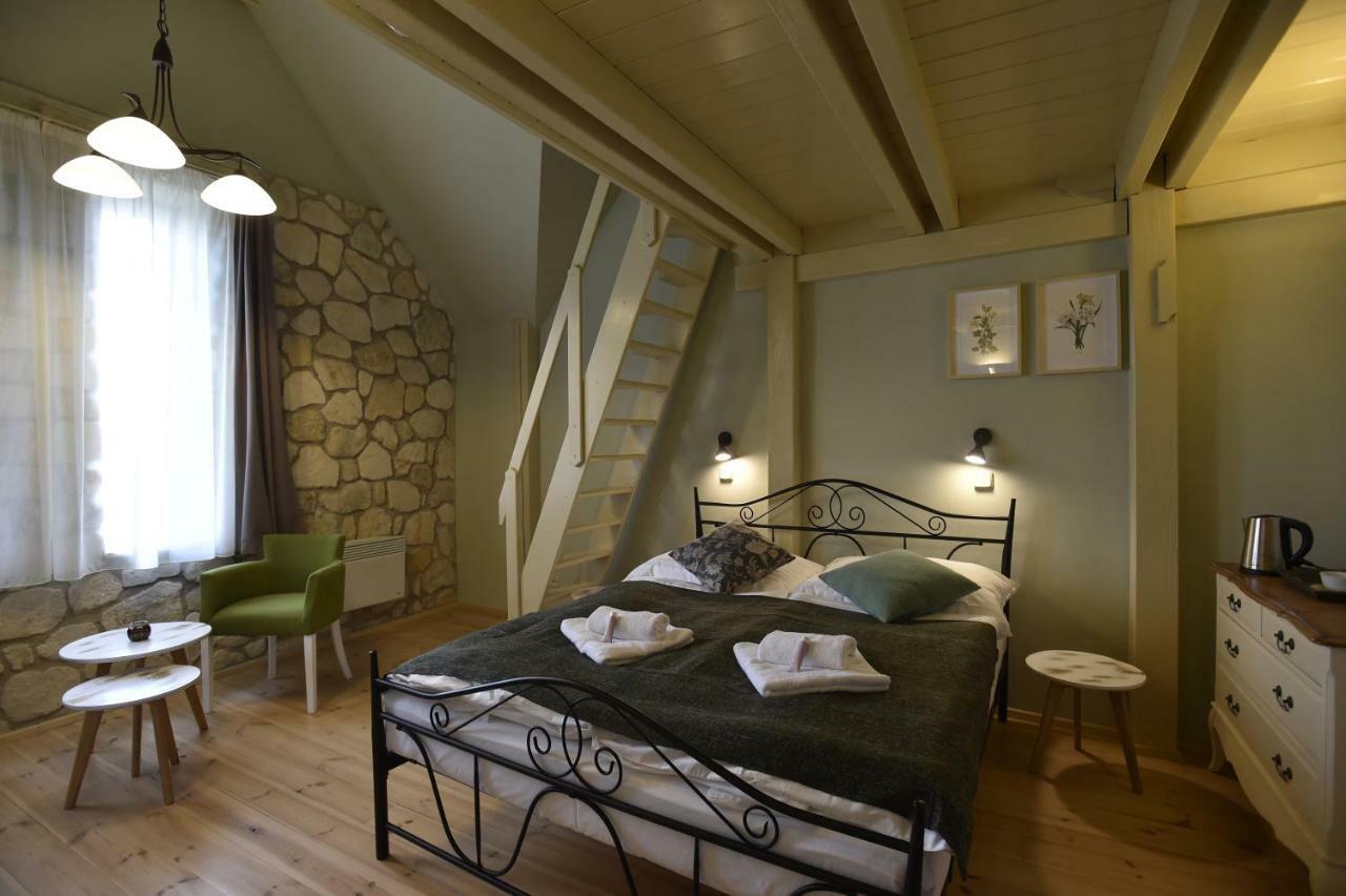Penzion Dobré časy Valtice Extérieur photo